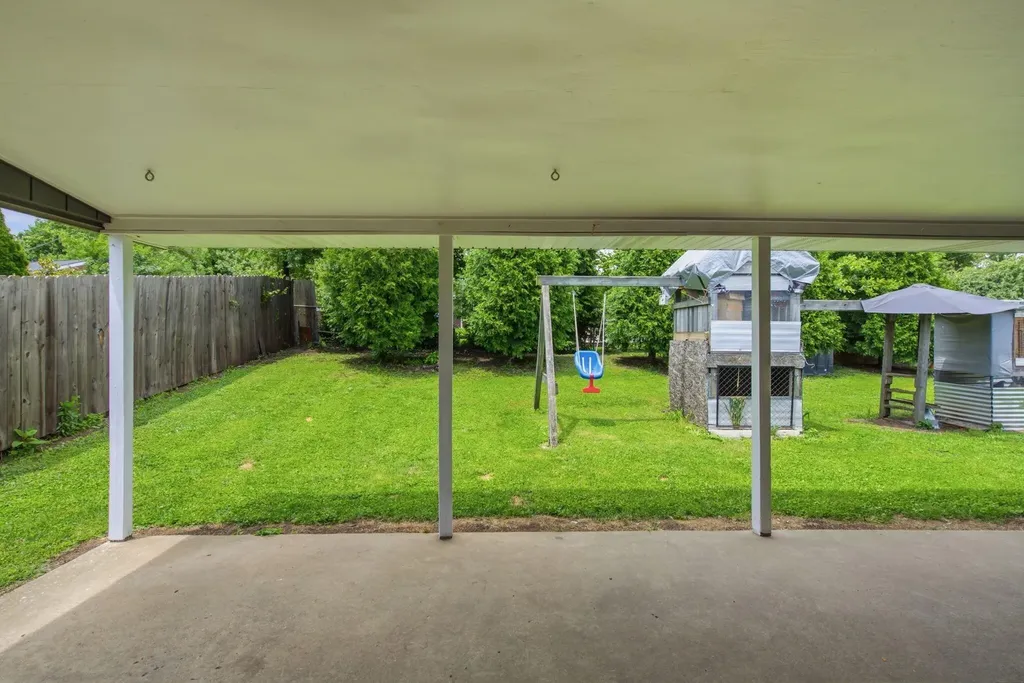 700 Dartmoor Court Lexington KY 40505