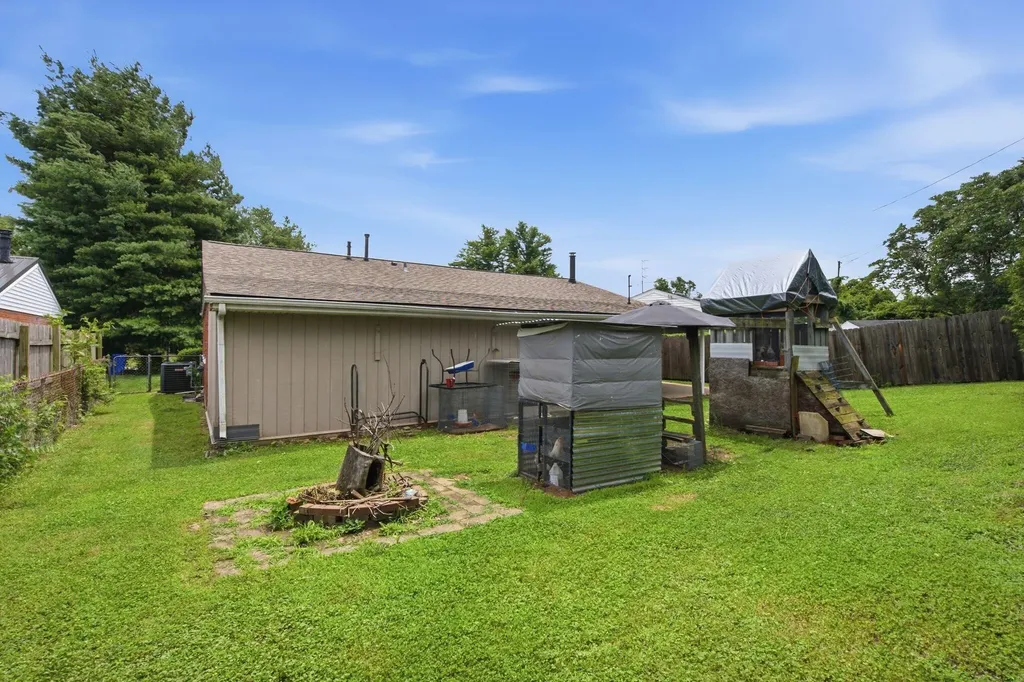 700 Dartmoor Court Lexington KY 40505