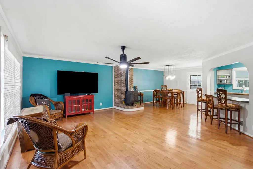 700 Dartmoor Court Lexington KY 40505