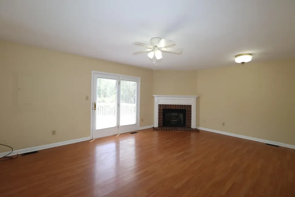 3854 Sugar Creek Drive Lexington KY 40517