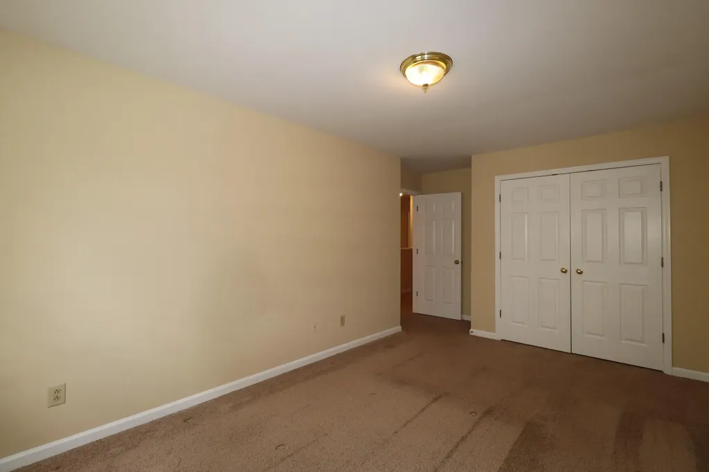 3854 Sugar Creek Drive Lexington KY 40517