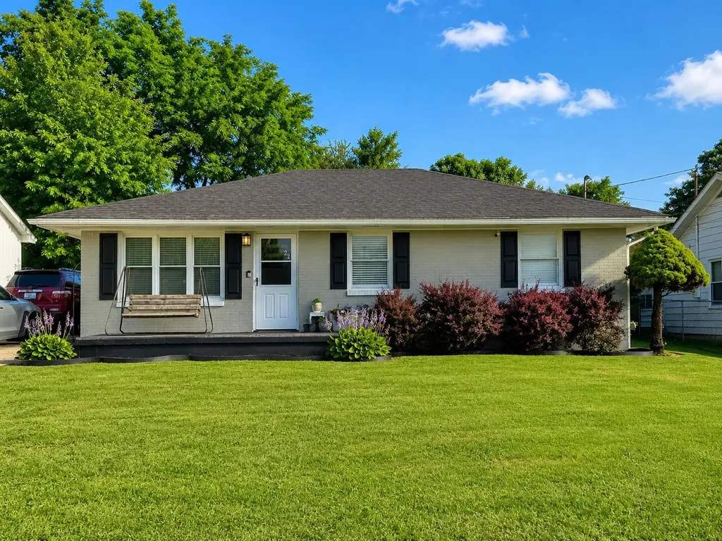 221 Dorothy Avenue Danville KY 40422