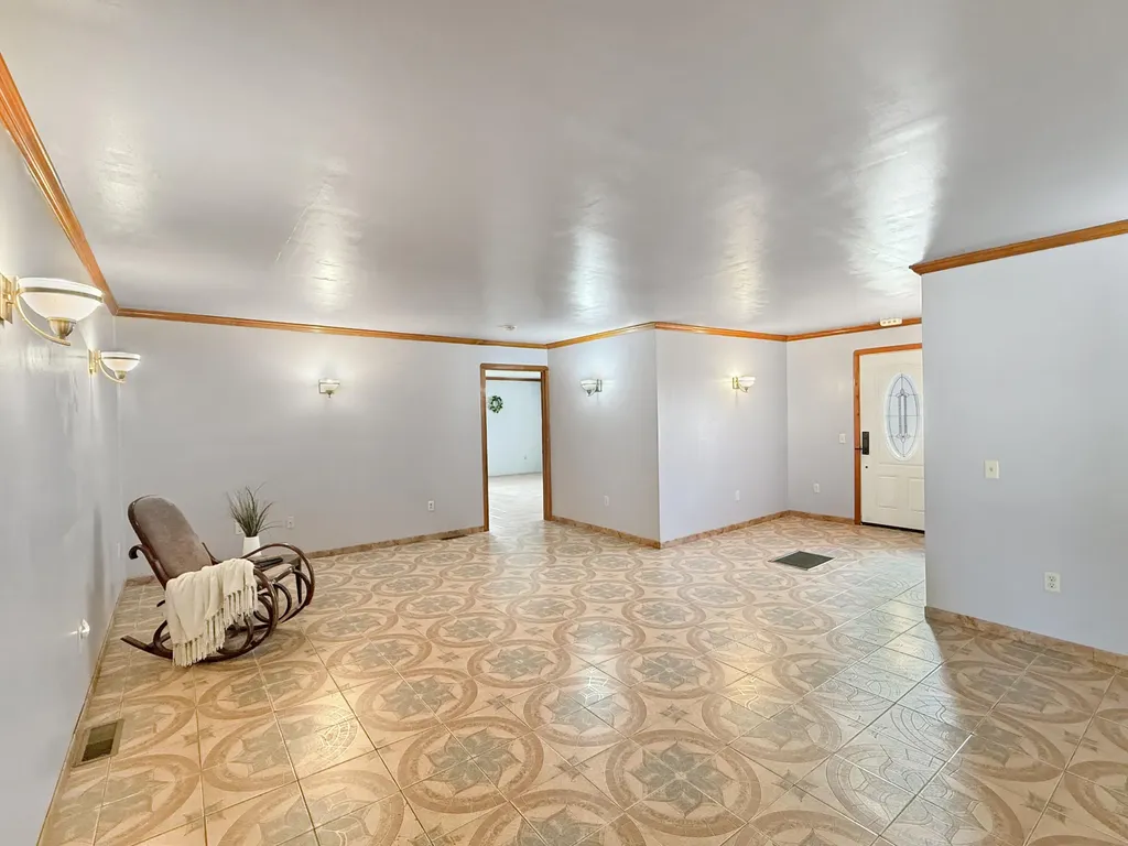 144 Hesley Drive New Concord KY 42076