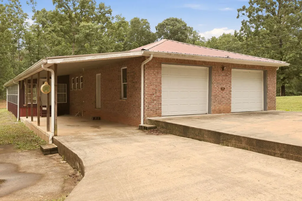 144 Hesley Drive New Concord KY 42076