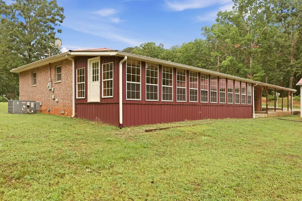 144 Hesley Drive New Concord KY 42076