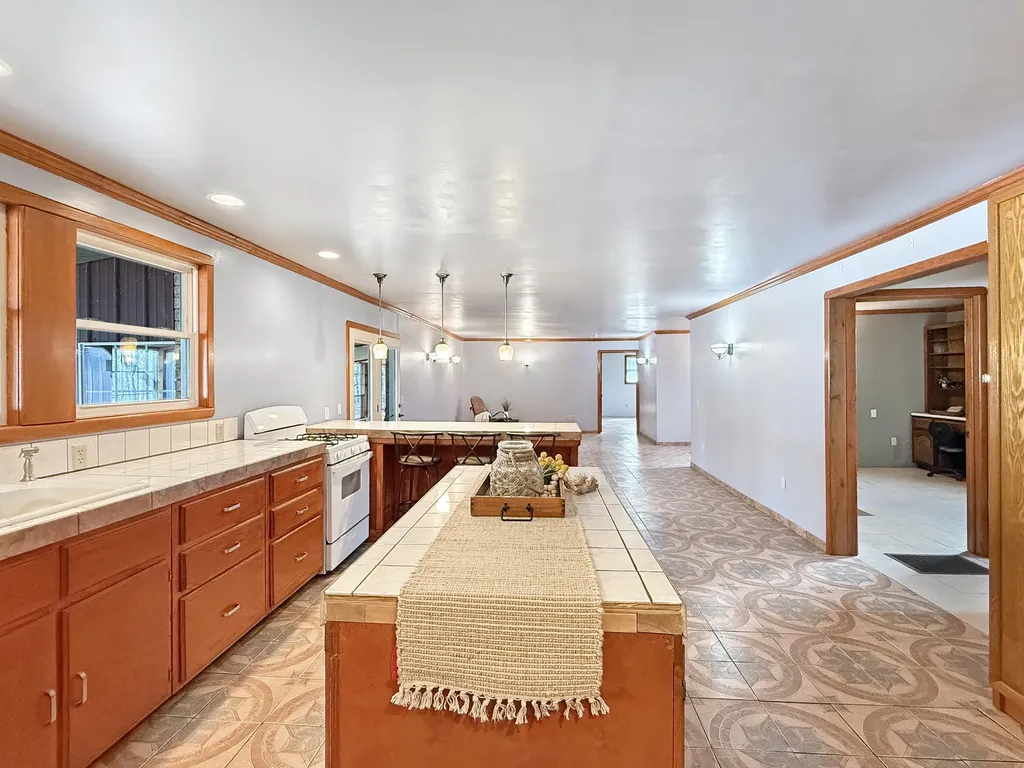 144 Hesley Drive New Concord KY 42076