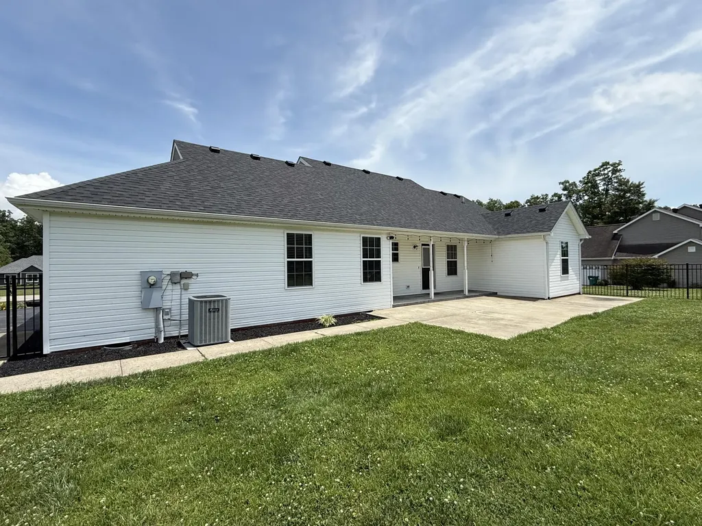 345 Eagle Drive Morehead KY 40351