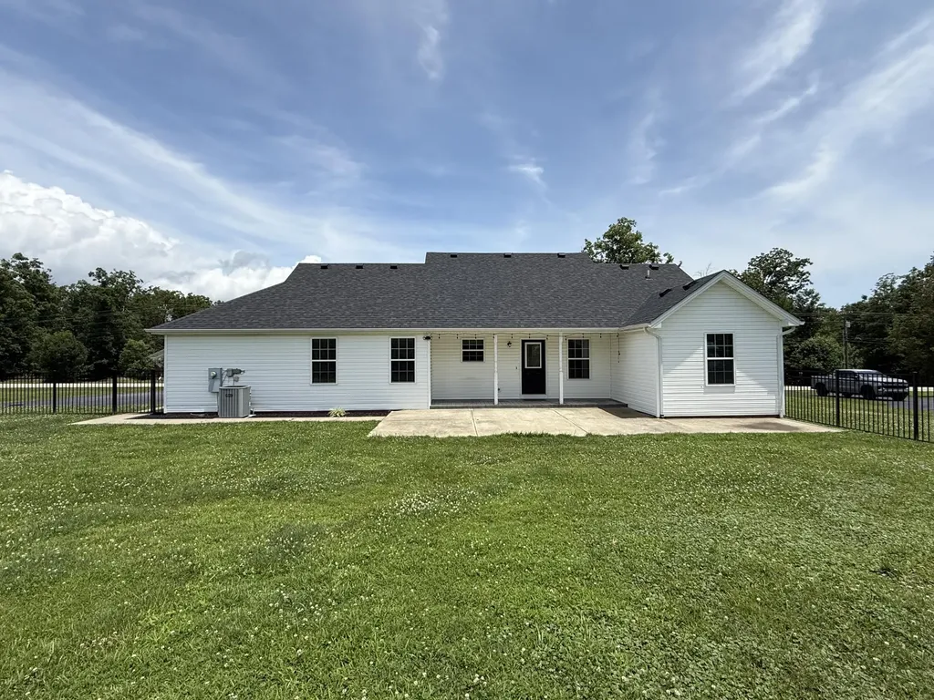 345 Eagle Drive Morehead KY 40351