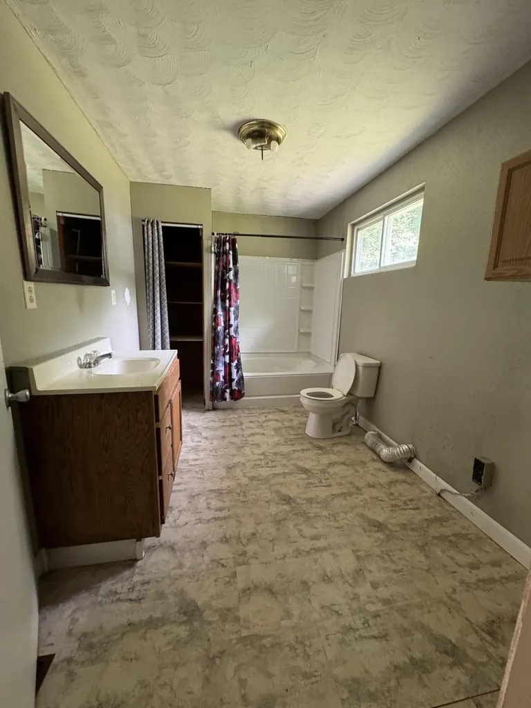 635 Salisbury Branch Road Dema KY 41859
