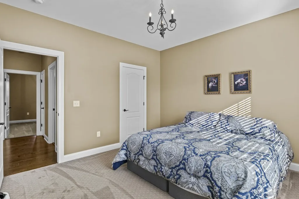 157 Tuscany Way Richmond KY 40475