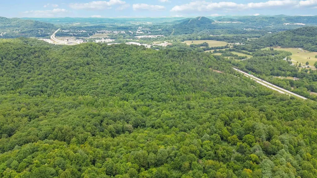 999 Happy Hollow Road Williamsburg KY 40769