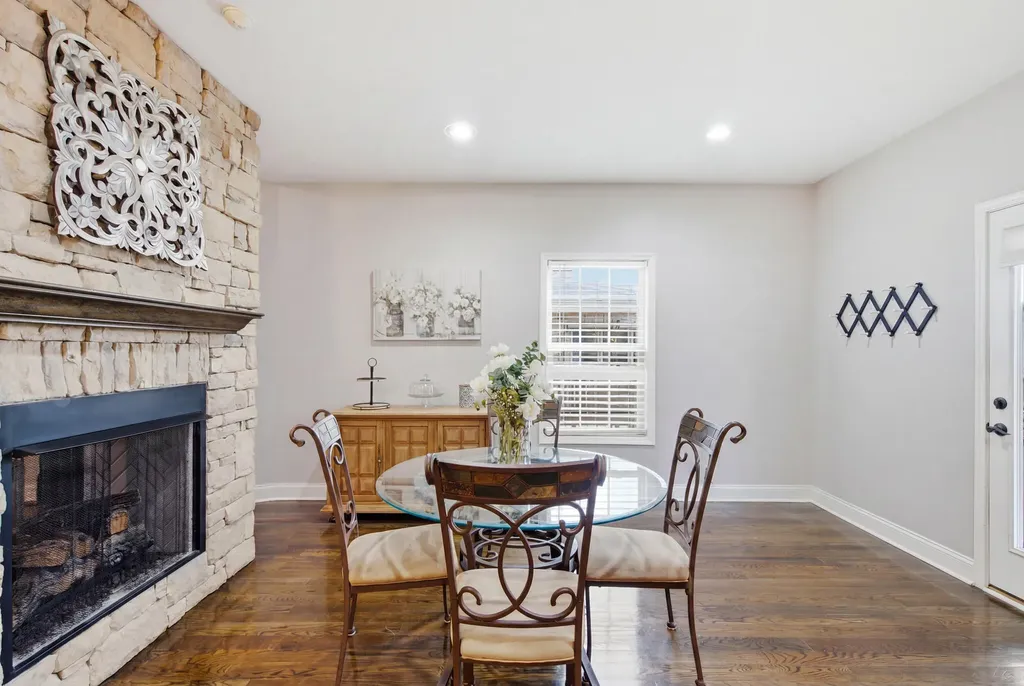 3349 Hibernia Pass Lexington KY 40509