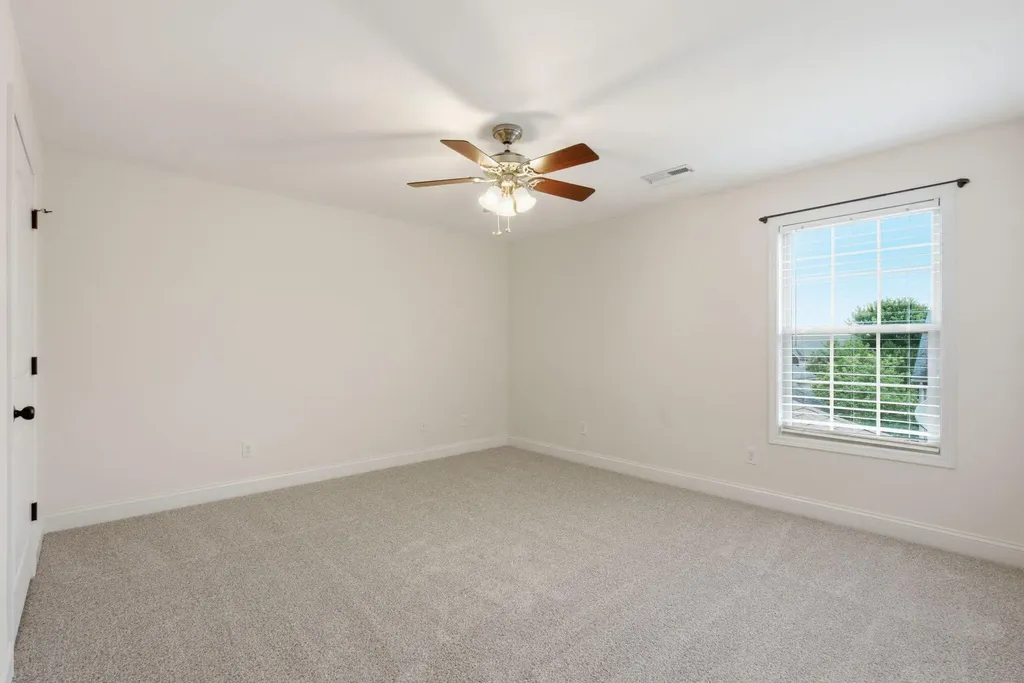 3349 Hibernia Pass Lexington KY 40509