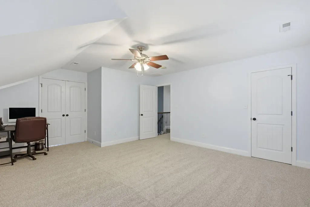 3349 Hibernia Pass Lexington KY 40509