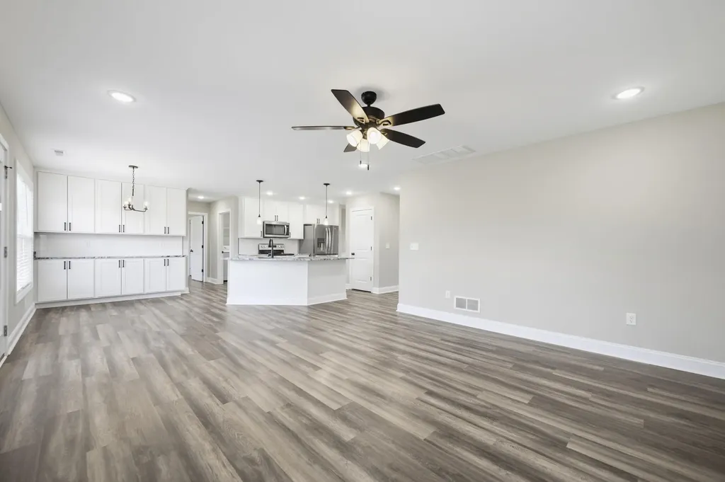341 Pageant Drive Richmond KY 40475