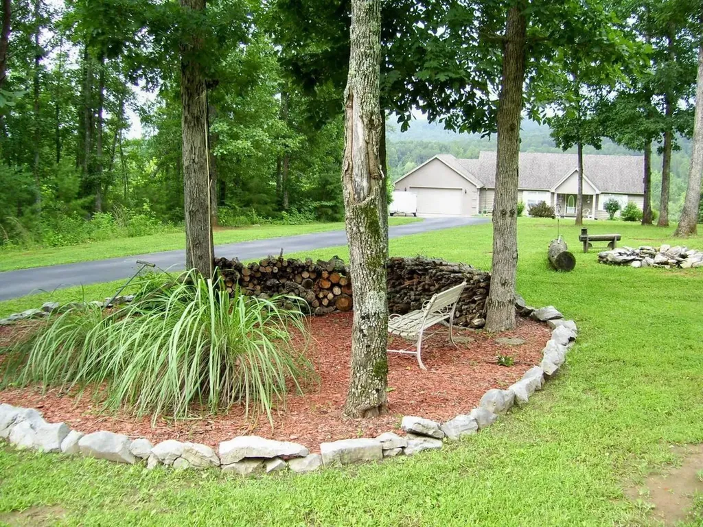 205 205 Pl Colyer Road Somerset KY 42501