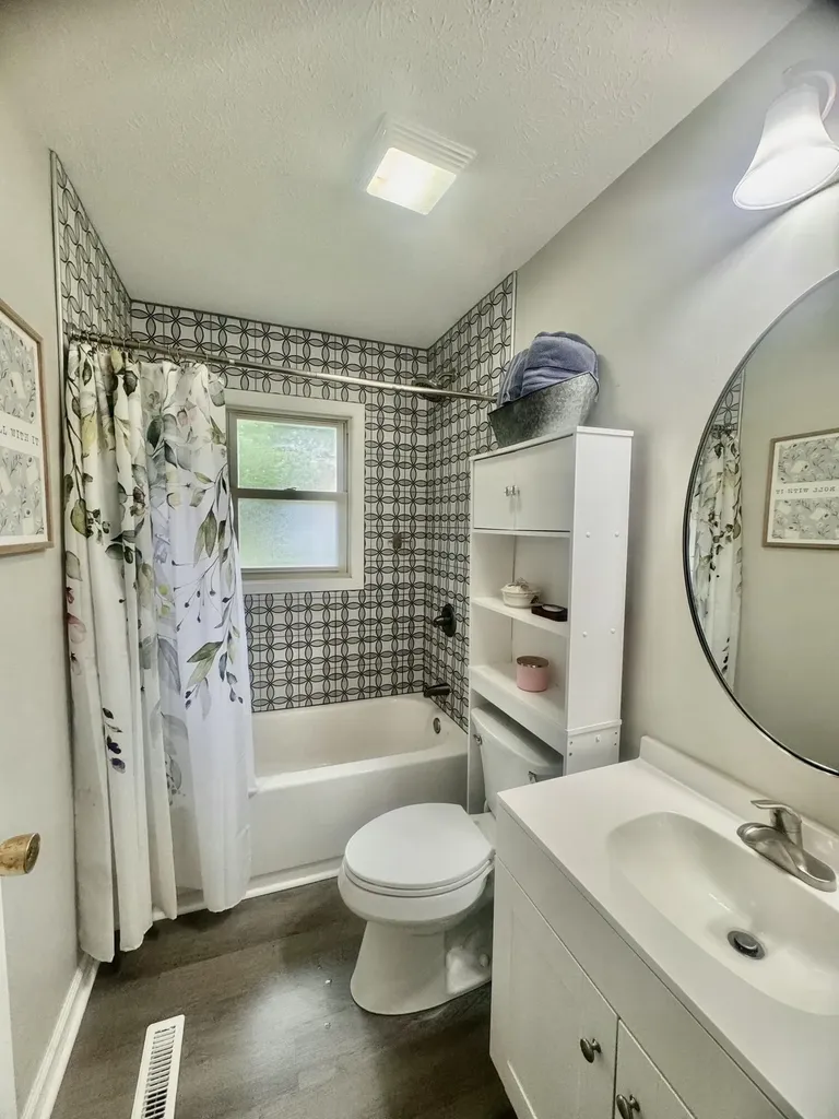 313 Linden Avenue Eddyville KY 42038