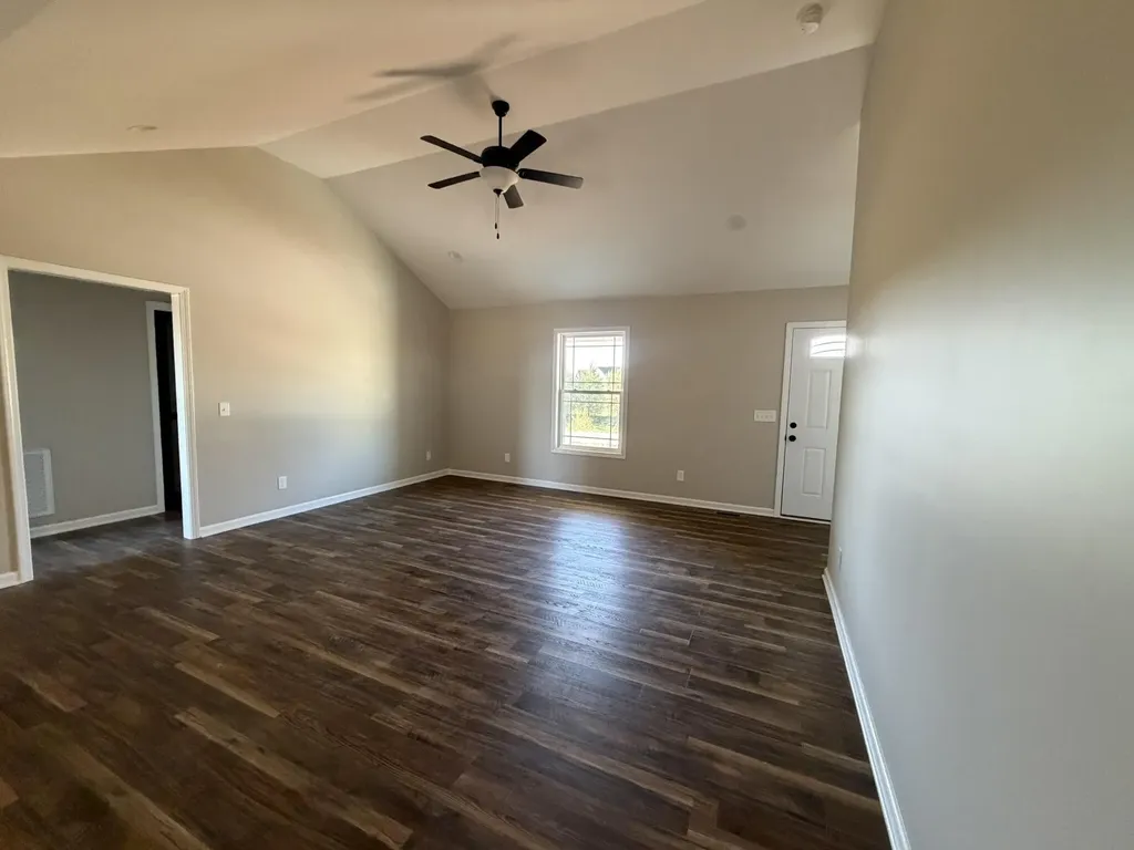 710 W Shelby Avenue Elkton KY 42220