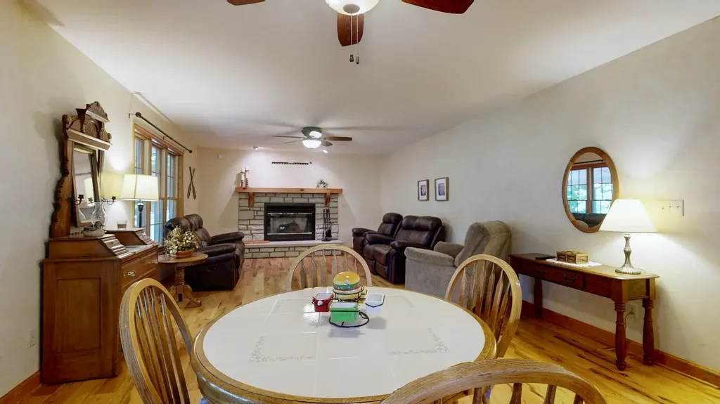 76 Sioux Court Cadiz KY 42211