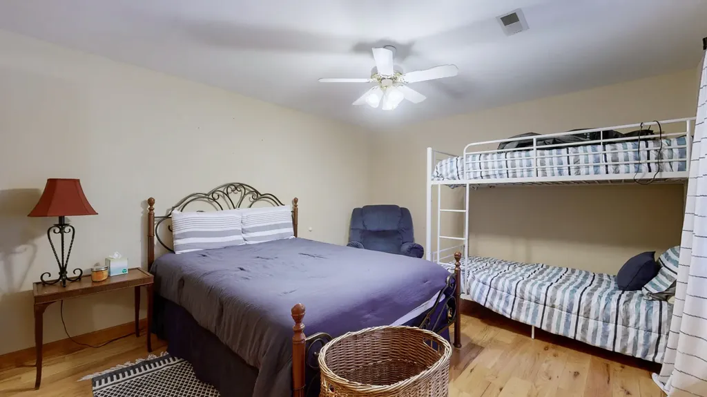 76 Sioux Court Cadiz KY 42211