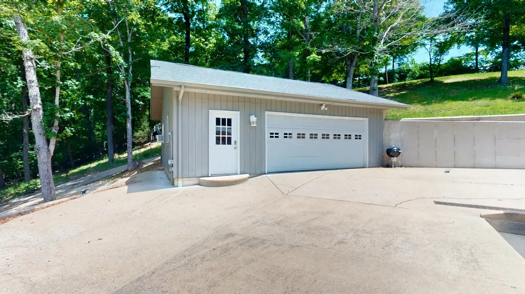76 Sioux Court Cadiz KY 42211