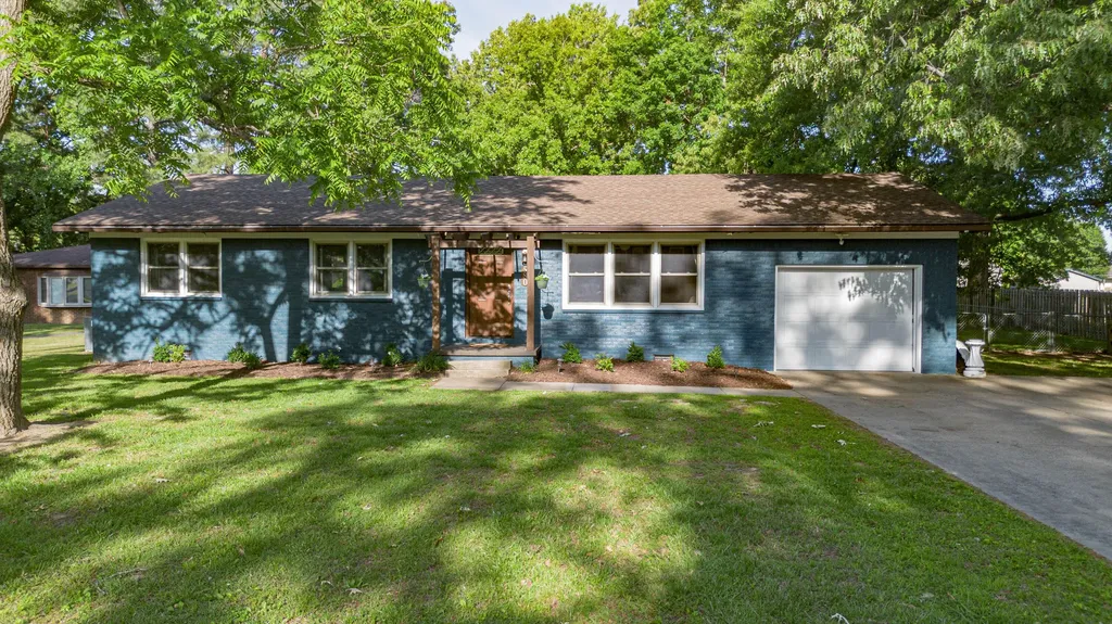 580 Oakland Circle Paducah KY 42003