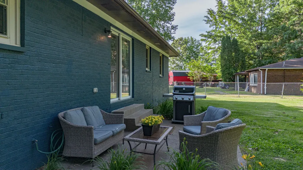 580 Oakland Circle Paducah KY 42003