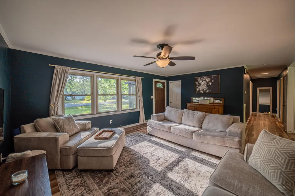 580 Oakland Circle Paducah KY 42003