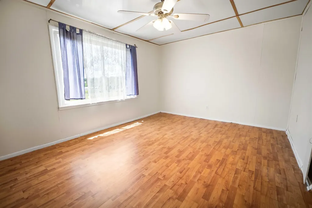 1044 East Highway 2792 Pine Knot KY 42635