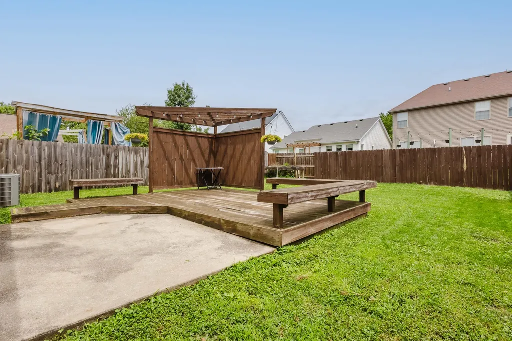 3085 Maddie Lane Lexington KY 40511