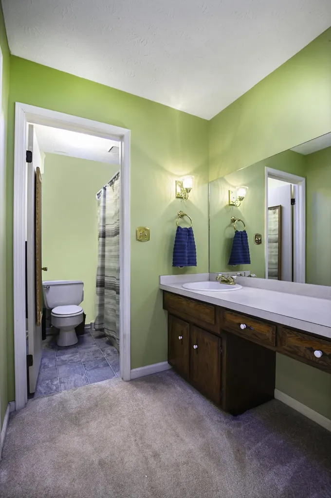 206 Dove Park Versailles KY 40383
