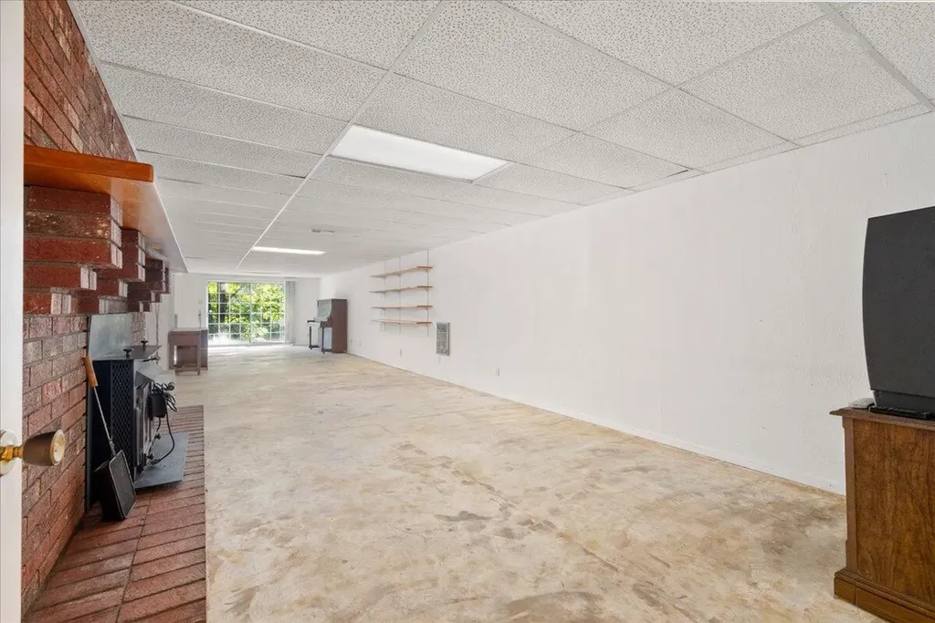 4475 Campton Road Stanton KY 40380
