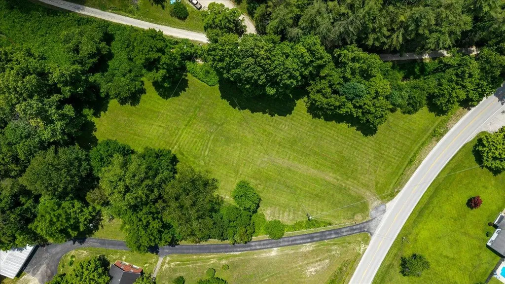 4475 Campton Road Stanton KY 40380