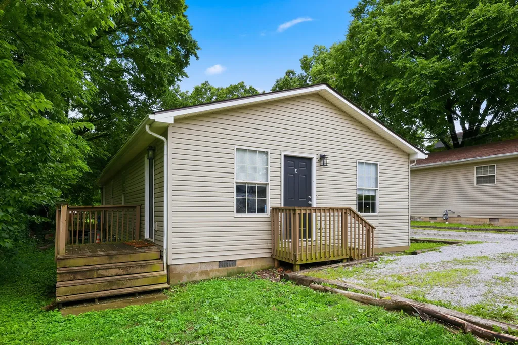 287 Young Street Georgetown KY 40324