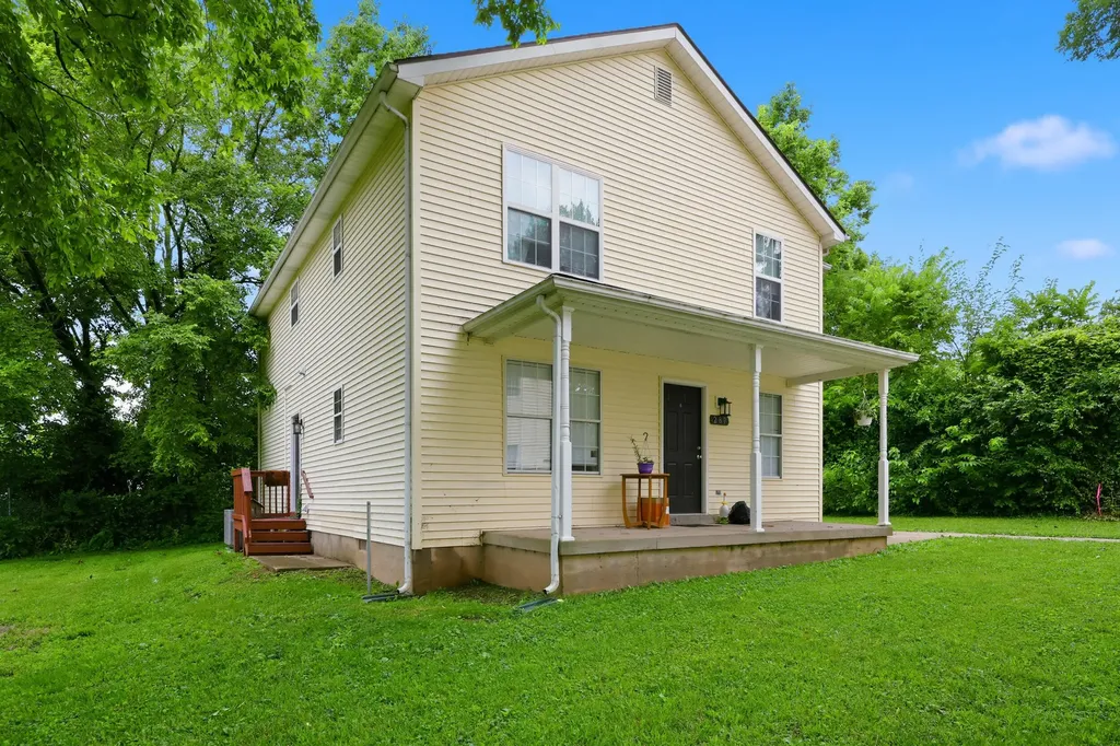 287 Young Street Georgetown KY 40324