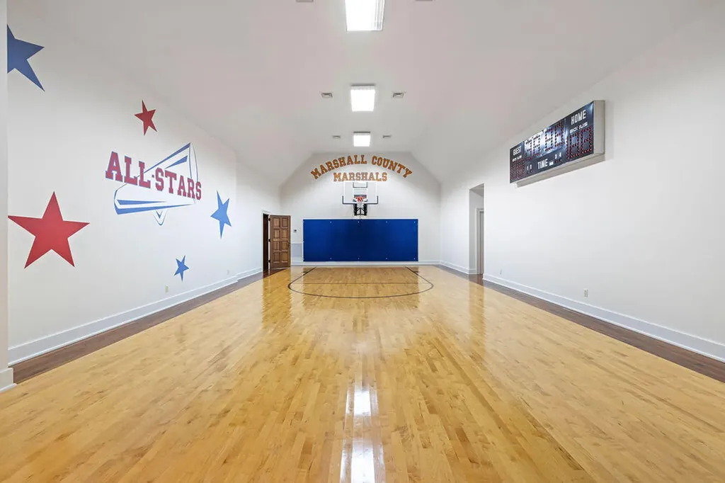 808 Oak Park Boulevard Calvert City KY 42029