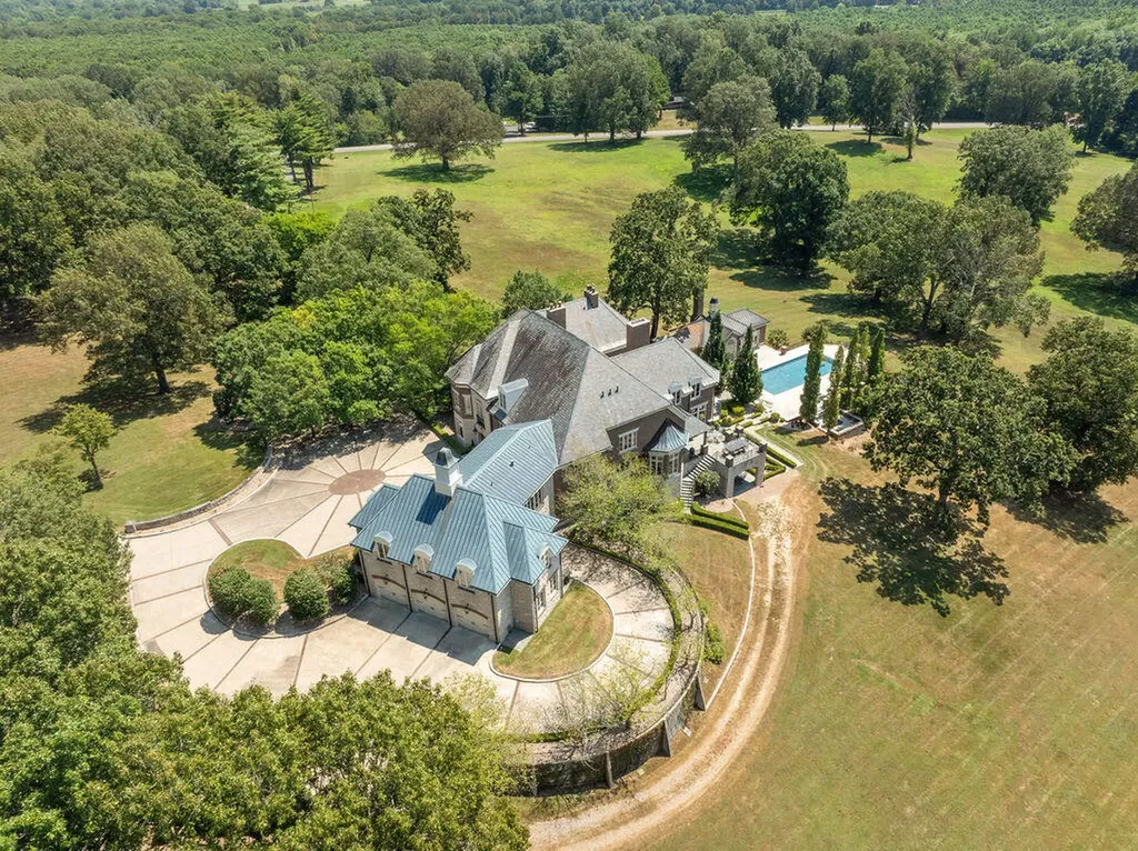 808 Oak Park Boulevard Calvert City KY 42029