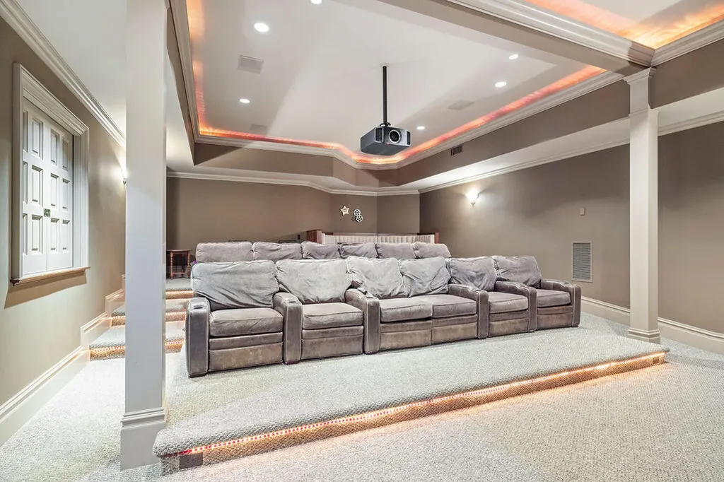 808 Oak Park Boulevard Calvert City KY 42029