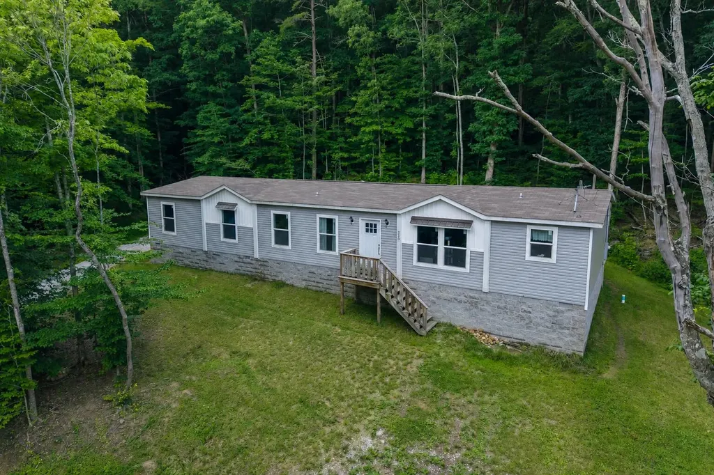 220 Long Branch Road Berea KY 40403
