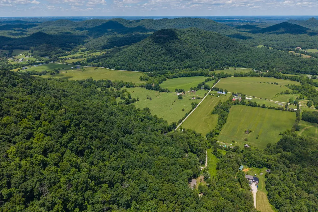 220 Long Branch Road Berea KY 40403