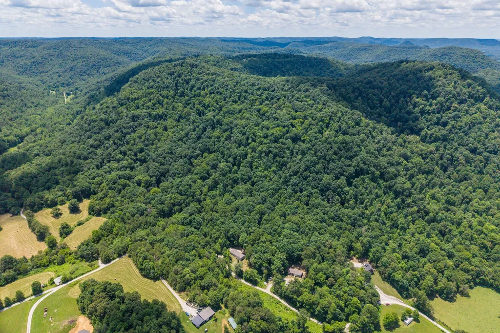 220 Long Branch Road Berea KY 40403