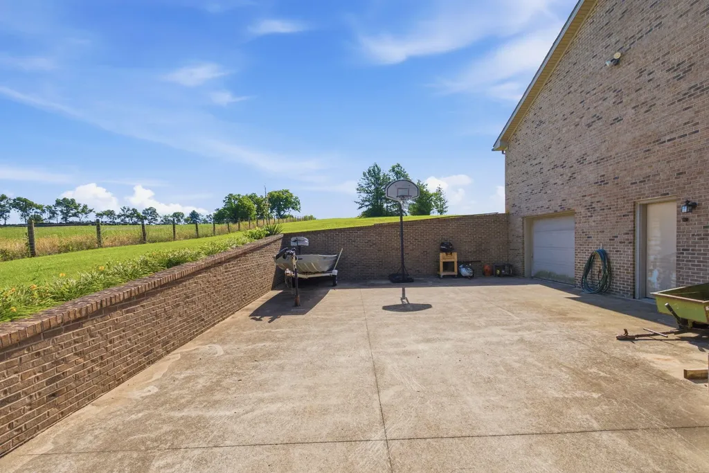 1205 Old Lair Road Cynthiana KY 41031