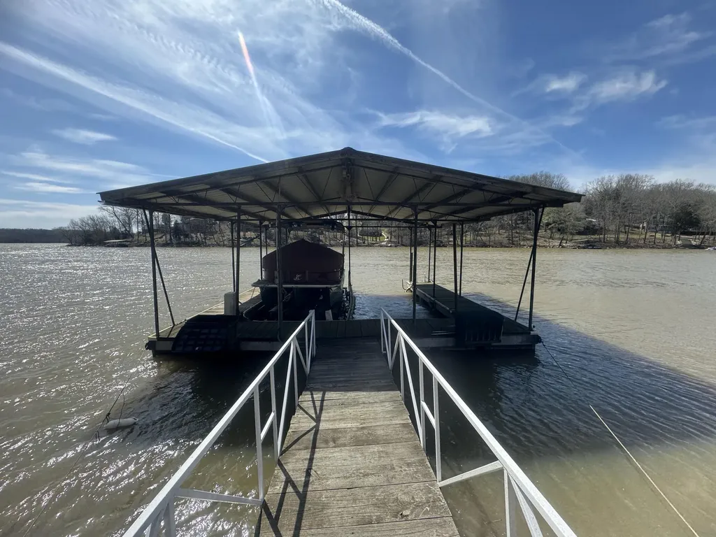 97 Partridge Point Cadiz KY 42211
