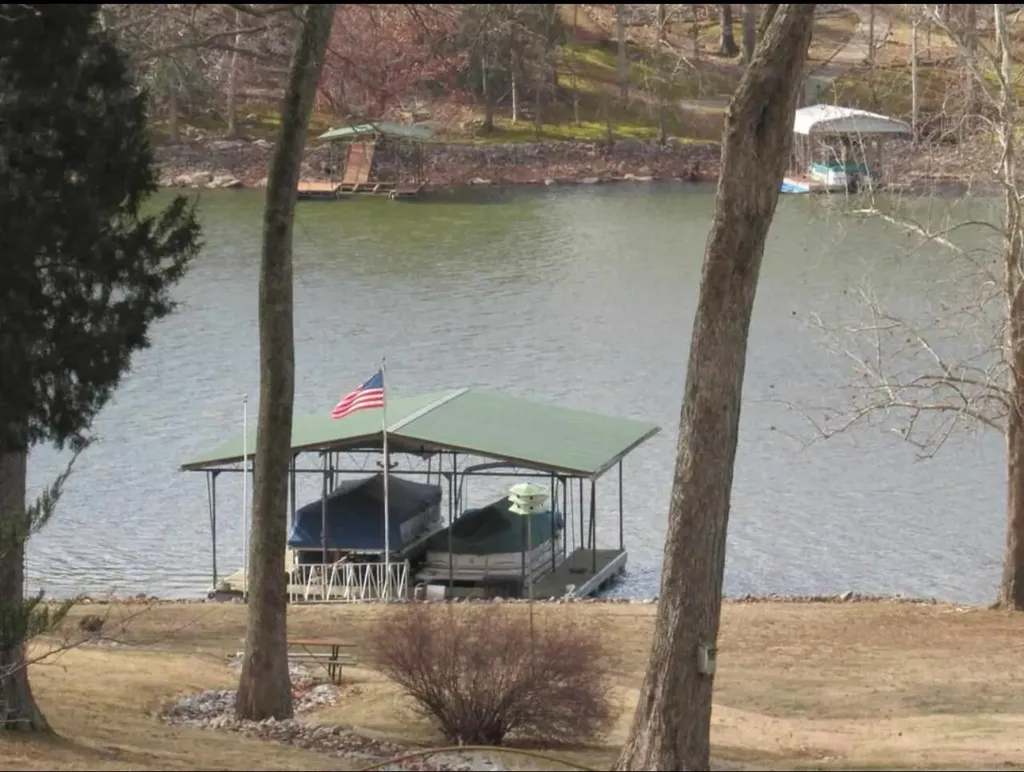 97 Partridge Point Cadiz KY 42211