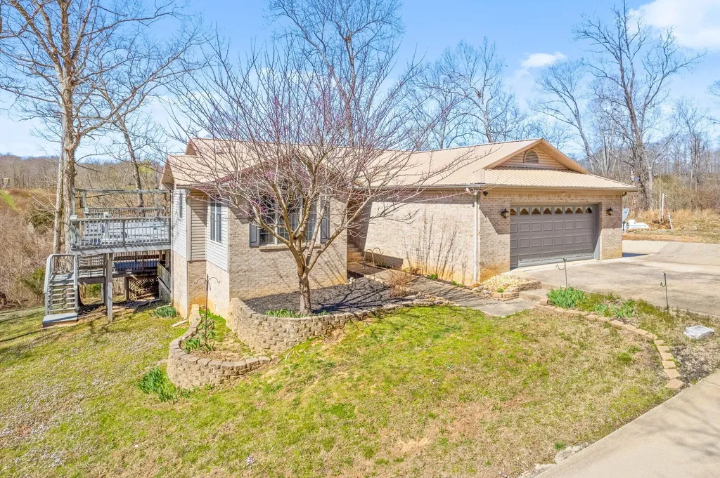 97 Partridge Point Cadiz KY 42211