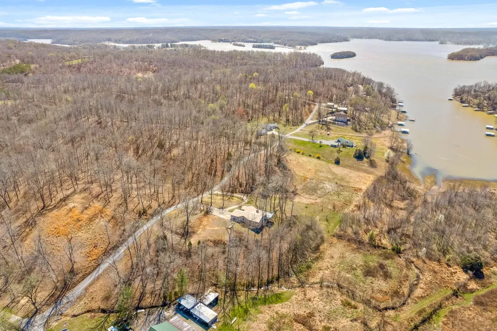 97 Partridge Point Cadiz KY 42211