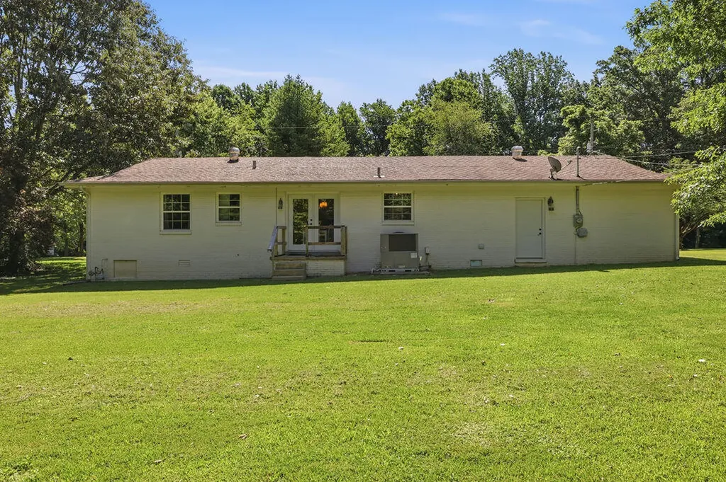 167 Crystal Lake Road Wickliffe KY 42087
