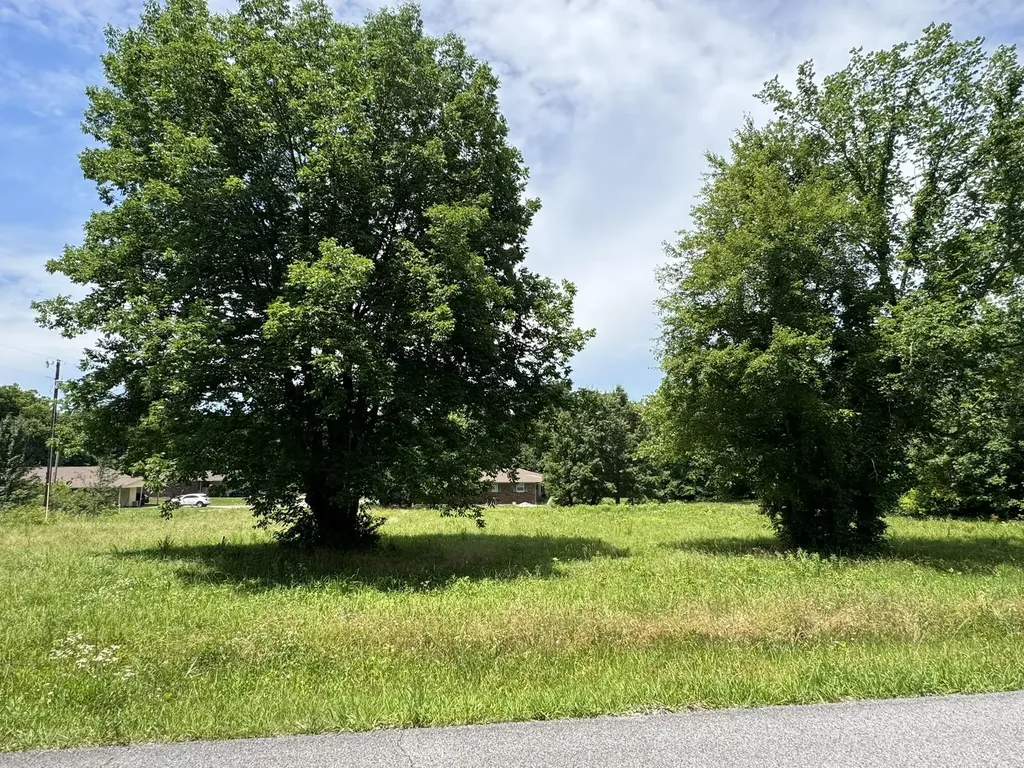 Lots 1 & 2 Brentwood Drive Paducah KY 42003