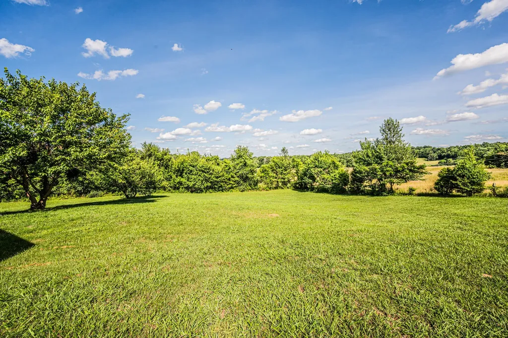370 Ray Walker Road Russellville KY 42276