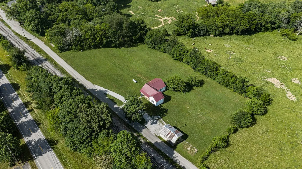 370 Ray Walker Road Russellville KY 42276